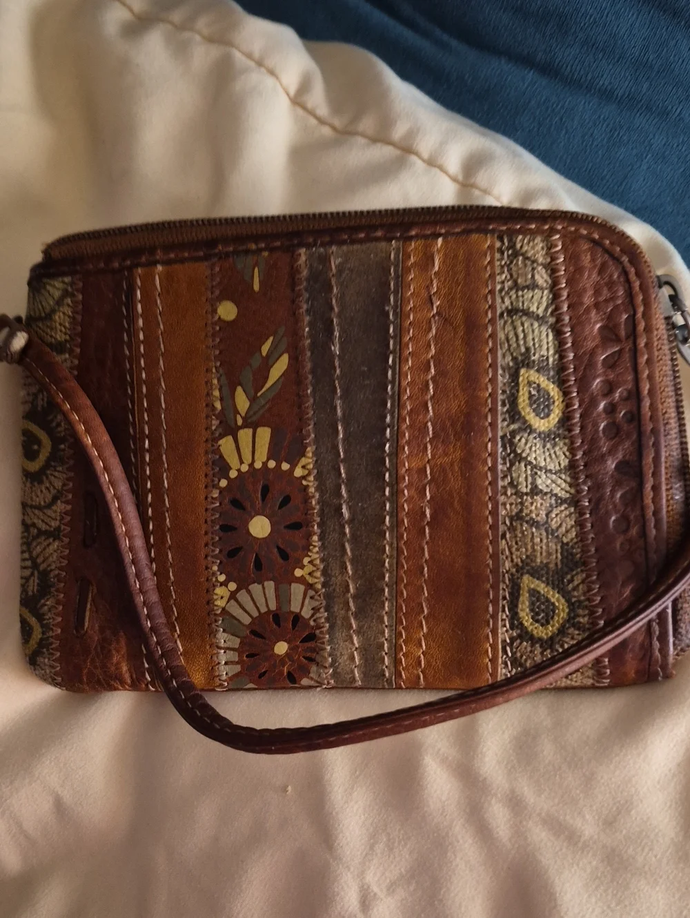 Vintage Fossil Boho Leather Wristlet Wallet Pouch